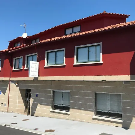 מלון Restaurante Tulipanes